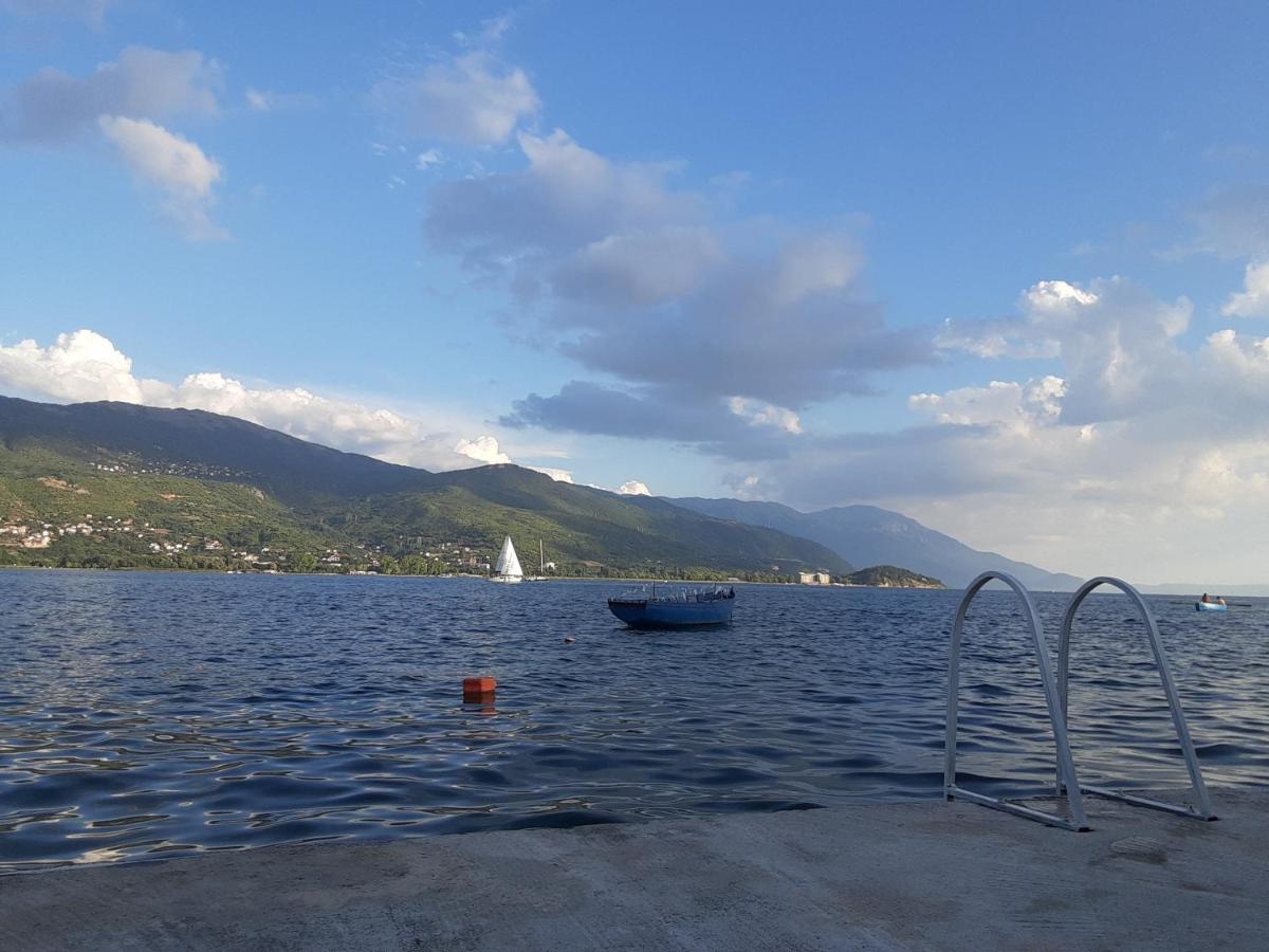 Beachfront Apartments Grunche Охрид Екстериор снимка