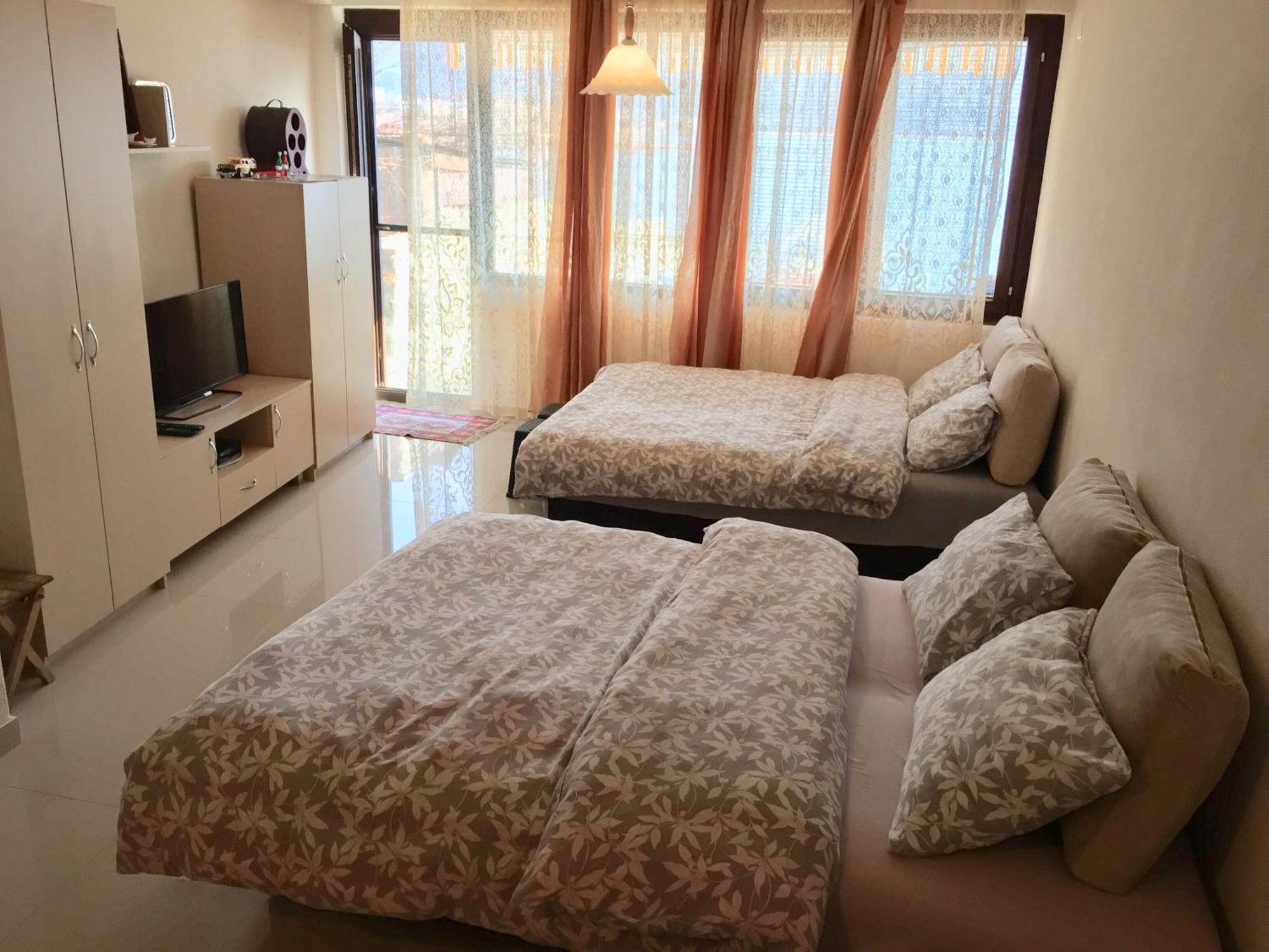Beachfront Apartments Grunche Охрид Екстериор снимка
