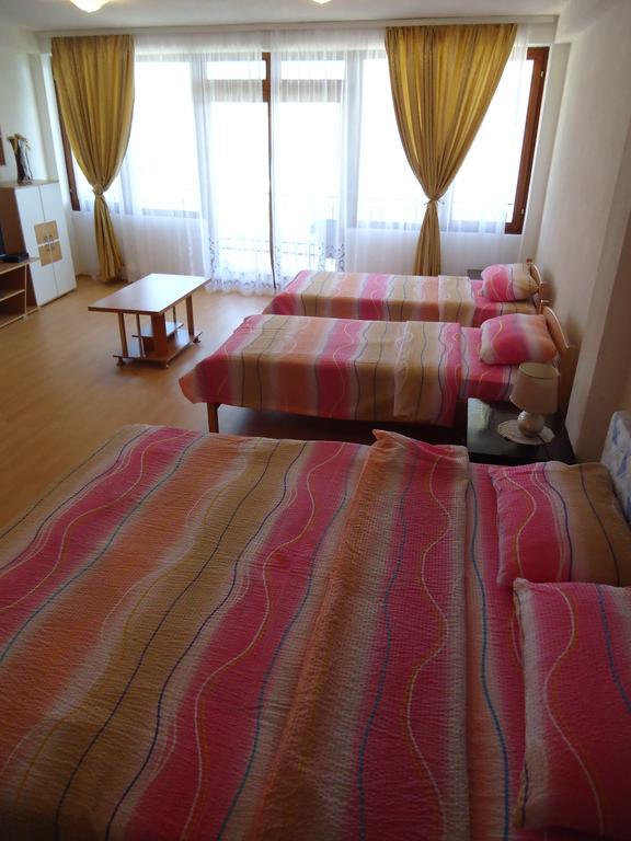 Beachfront Apartments Grunche Охрид Стая снимка